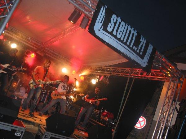 schräg, nicht steifff.jpg